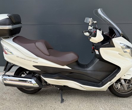 Gebrauchtmotorrad Suzuki Burgman 400