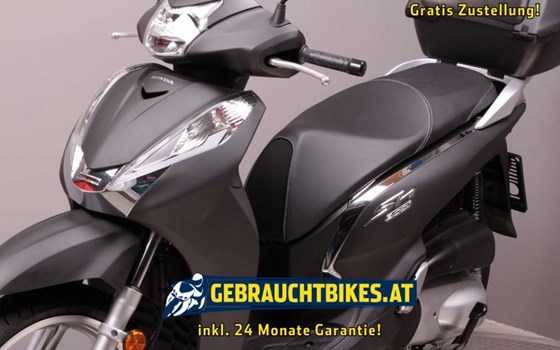 Gebrauchtmotorrad Honda SH300i - Bild 2 Gebrauchtmotorrad Honda SH300i - Bild 2