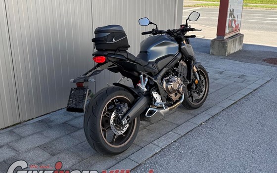 Gebrauchtmotorrad Honda CB650R - Bild 5 Gebrauchtmotorrad Honda CB650R - Bild 5