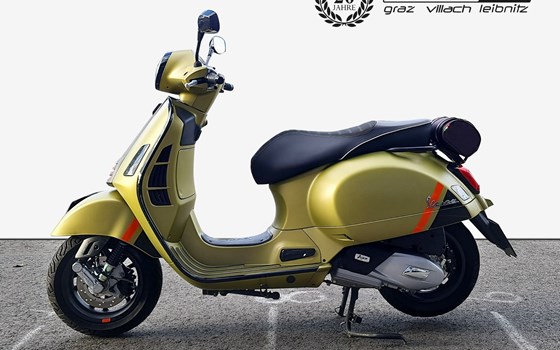 Gebrauchtmotorrad Vespa GTS 125 Super Sport - Bild 2 Gebrauchtmotorrad Vespa GTS 125 Super Sport - Bild 2