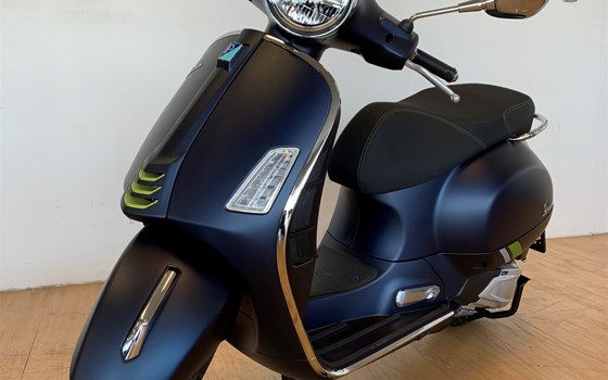 Neufahrzeug Vespa GTS 310 SuperTech - Bild 2 Neufahrzeug Vespa GTS 310 SuperTech - Bild 2