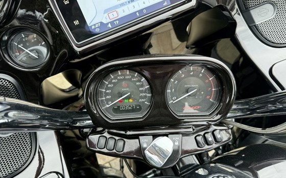 Gebrauchtmotorrad Harley-Davidson CVO Road Glide Limited Anniversary - Bild 3