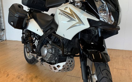 Gebrauchtmotorrad Suzuki V-Strom 650 - Bild 2 Gebrauchtmotorrad Suzuki V-Strom 650 - Bild 2