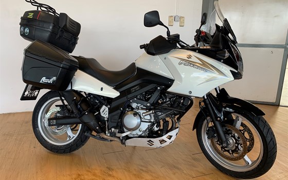 Gebrauchtmotorrad Suzuki V-Strom 650 - Bild 4 Gebrauchtmotorrad Suzuki V-Strom 650 - Bild 4