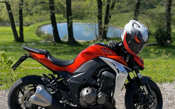 Gebrauchtmotorrad Kawasaki Z1000 - Bild 1 Gebrauchtmotorrad Kawasaki Z1000 - Bild 1