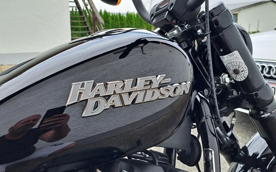 Gebrauchtmotorrad Harley-Davidson Softail Street Bob FXBB - Bild 14 Gebrauchtmotorrad Harley-Davidson Softail Street Bob FXBB - Bild 14