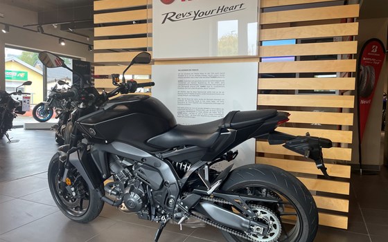 Gebrauchtmotorrad Yamaha MT-09 Y-AMT - Bild 3