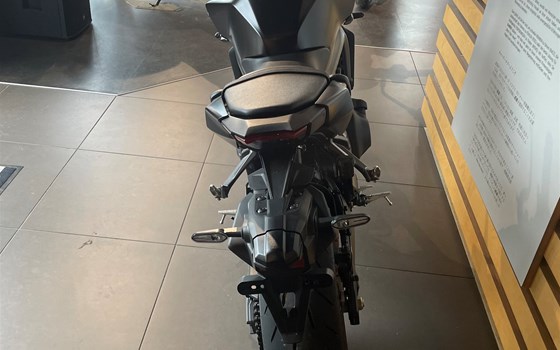 Gebrauchtmotorrad Yamaha MT-09 Y-AMT - Bild 9
