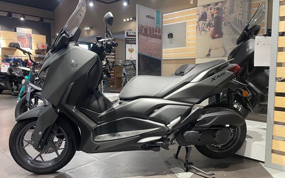 Gebrauchtmotorrad Yamaha XMAX 125 - Bild 1