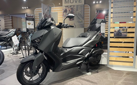 Gebrauchtmotorrad Yamaha XMAX 125 - Bild 2