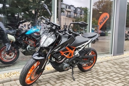 KTM 390 Duke