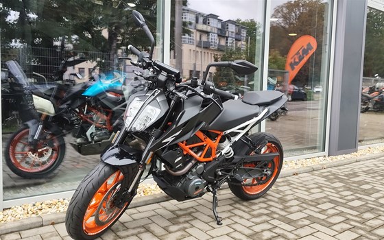 Gebrauchtmotorrad KTM 390 Duke - Bild 1