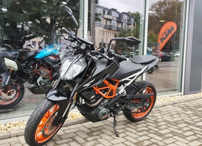 GEBRAUCHTFAHRZEUG KTM 390 Duke