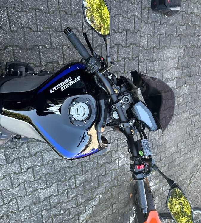 Zum Vergrößern bitte anklicken! Angebot Yamaha MT-09 SP