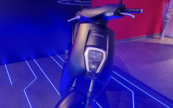 Gebrauchtmotorrad Honda EM1 e - Bild 4