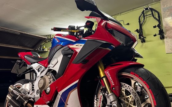 Gebrauchtmotorrad Honda CBR1000RR Fireblade SP-2 - Bild 2