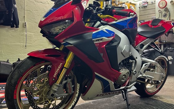 Gebrauchtmotorrad Honda CBR1000RR Fireblade SP-2 - Bild 3