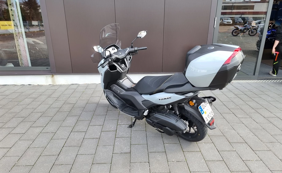 Angebot Yamaha NMAX 125 Tech MAX Bild 2: Angebot Yamaha NMAX 125 Tech MAX
