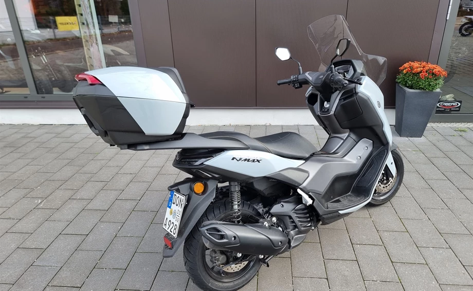 Angebot Yamaha NMAX 125 Tech MAX Bild 4: Angebot Yamaha NMAX 125 Tech MAX
