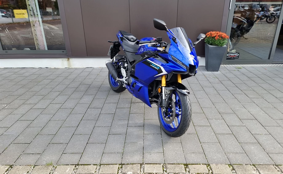 Angebot Yamaha YZF-R3 Bild 1: Angebot Yamaha YZF-R3