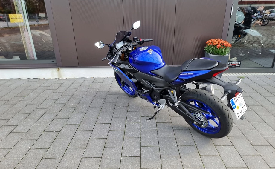 Angebot Yamaha YZF-R3 Bild 3: Angebot Yamaha YZF-R3