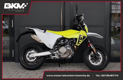 Neumotorrad Husqvarna 701 Supermoto