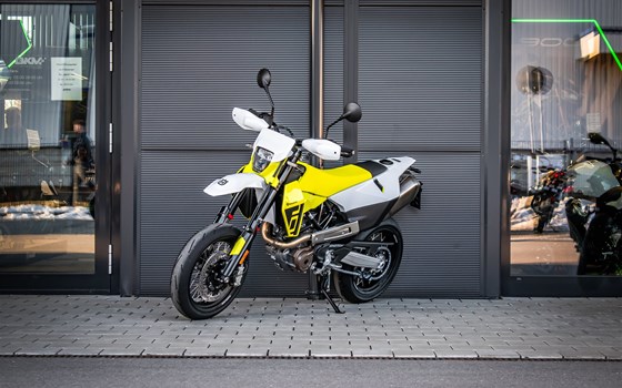 Neufahrzeug Husqvarna 701 Supermoto - Bild 5