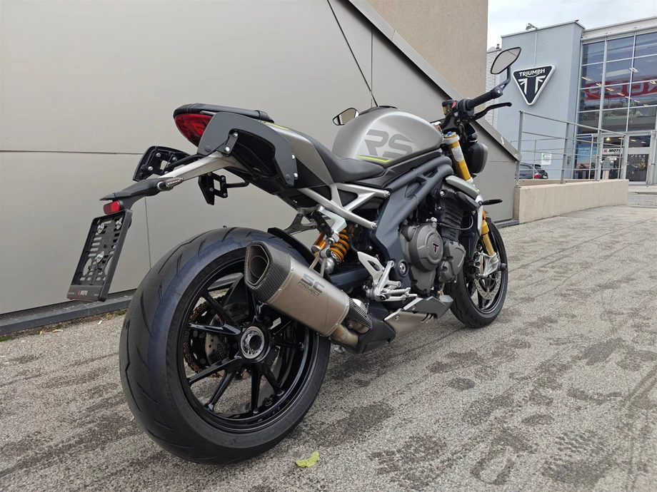 Angebot Triumph Speed Triple 1200 RS Bild 4: Angebot Triumph Speed Triple 1200 RS