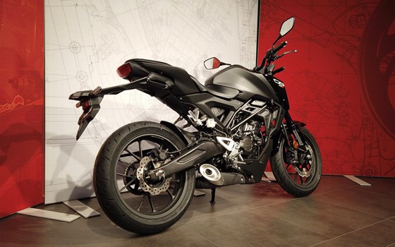 Neufahrzeug Honda CB125R - Bild 5