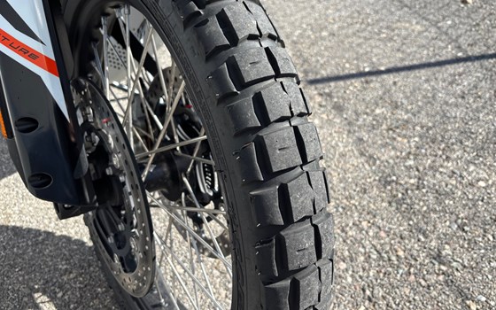 Gebrauchtmotorrad KTM 890 Adventure - Bild 7 Gebrauchtmotorrad KTM 890 Adventure - Bild 7