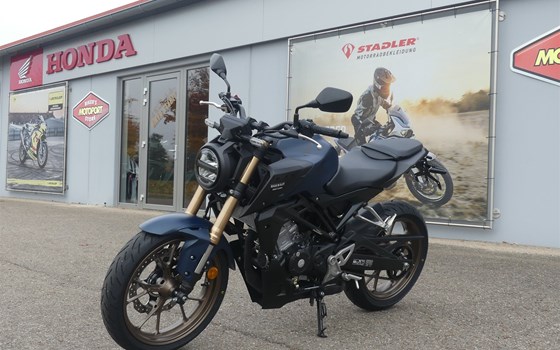 Gebrauchtmotorrad Honda CB125R - Bild 4