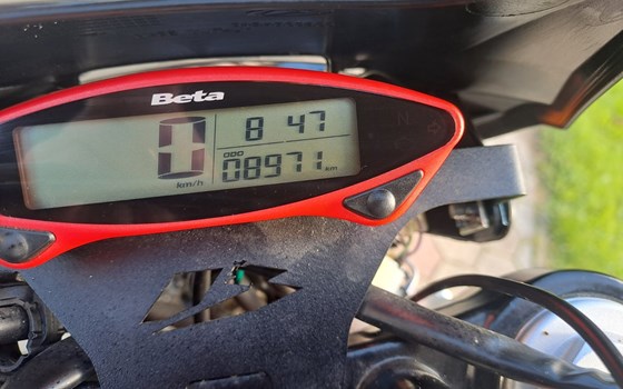 Gebrauchtmotorrad Beta RR Motard 125 4T LC - Bild 1 Gebrauchtmotorrad Beta RR Motard 125 4T LC - Bild 1