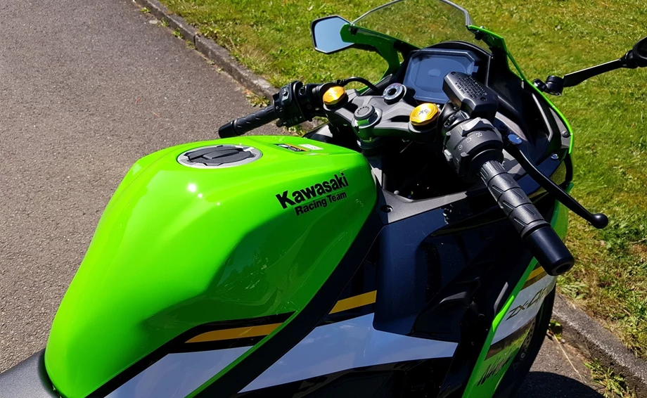 Angebot Kawasaki Ninja ZX-4RR Bild 11: Angebot Kawasaki Ninja ZX-4RR