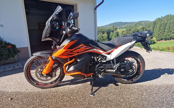Gebrauchtmotorrad KTM 790 Adventure - Bild 1 Gebrauchtmotorrad KTM 790 Adventure - Bild 1