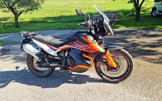 Gebrauchtmotorrad KTM 790 Adventure - Bild 3 Gebrauchtmotorrad KTM 790 Adventure - Bild 3