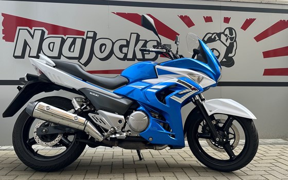 Gebrauchtmotorrad Suzuki GW250 Inazuma - Bild 1