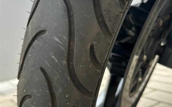 Gebrauchtmotorrad Suzuki GW250 Inazuma - Bild 10