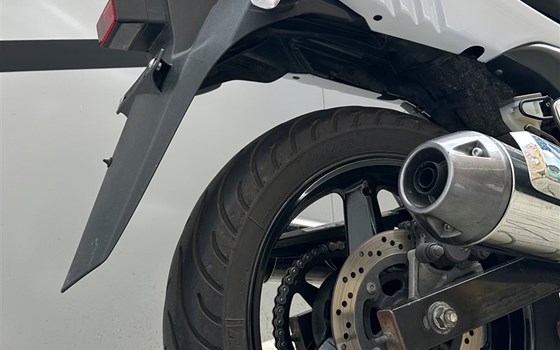 Gebrauchtmotorrad Suzuki GW250 Inazuma - Bild 7