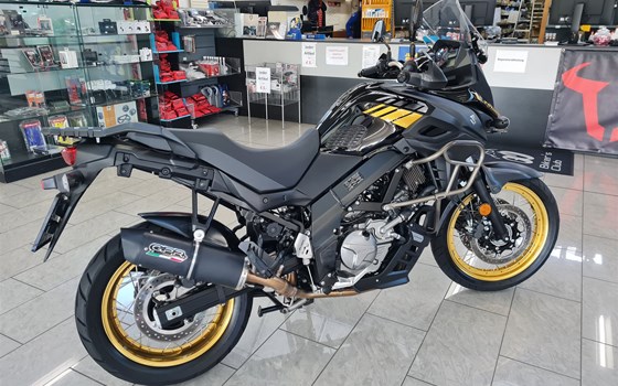 Gebrauchtmotorrad Suzuki V-Strom 650 XT - Bild 2 Gebrauchtmotorrad Suzuki V-Strom 650 XT - Bild 2