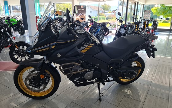 Gebrauchtmotorrad Suzuki V-Strom 650 XT - Bild 3 Gebrauchtmotorrad Suzuki V-Strom 650 XT - Bild 3
