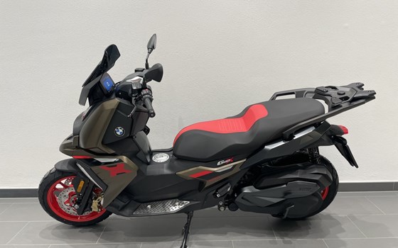 Gebrauchtmotorrad BMW C 400 X - Bild 10 Gebrauchtmotorrad BMW C 400 X - Bild 10