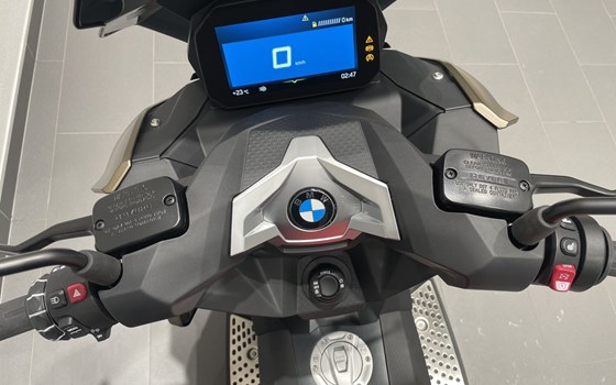 Gebrauchtmotorrad BMW C 400 X - Bild 6