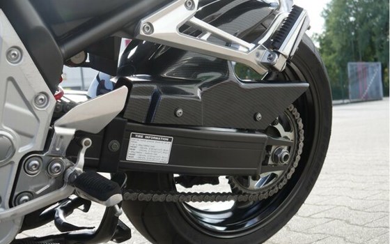Gebrauchtmotorrad Yamaha FZS 1000 Fazer - Bild 12