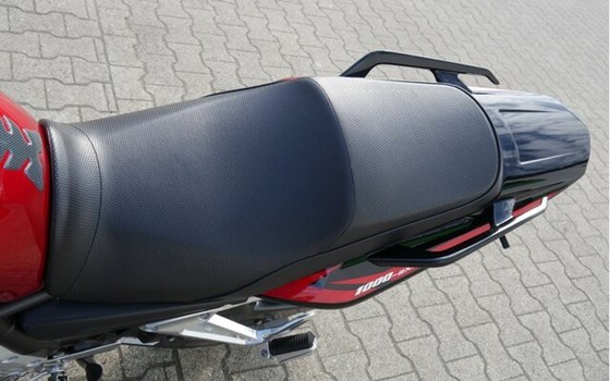 Gebrauchtmotorrad Yamaha FZS 1000 Fazer - Bild 15