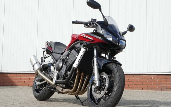Gebrauchtmotorrad Yamaha FZS 1000 Fazer - Bild 2