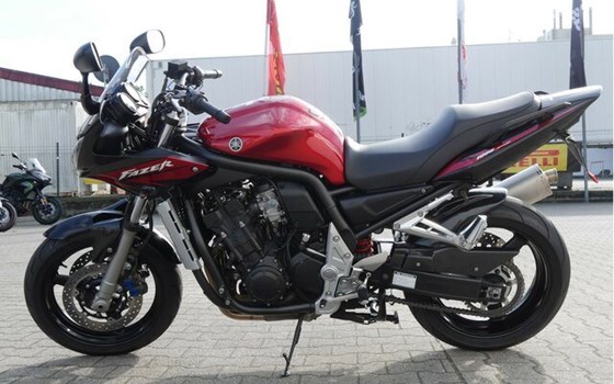 Gebrauchtmotorrad Yamaha FZS 1000 Fazer - Bild 20