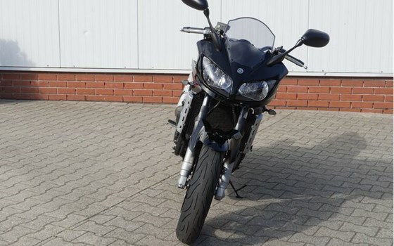 Gebrauchtmotorrad Yamaha FZS 1000 Fazer - Bild 23