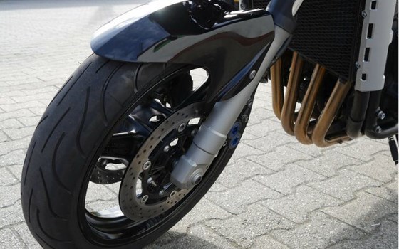 Gebrauchtmotorrad Yamaha FZS 1000 Fazer - Bild 9