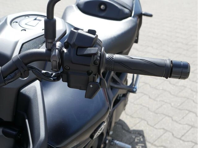 Angebot Yamaha MT-09 Y-AMT 35kW Bild 16: Angebot Yamaha MT-09 Y-AMT 35kW