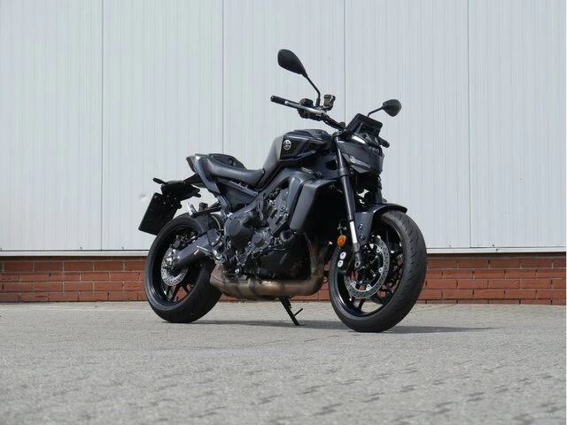 Angebot Yamaha MT-09 Y-AMT 35kW Bild 2: Angebot Yamaha MT-09 Y-AMT 35kW